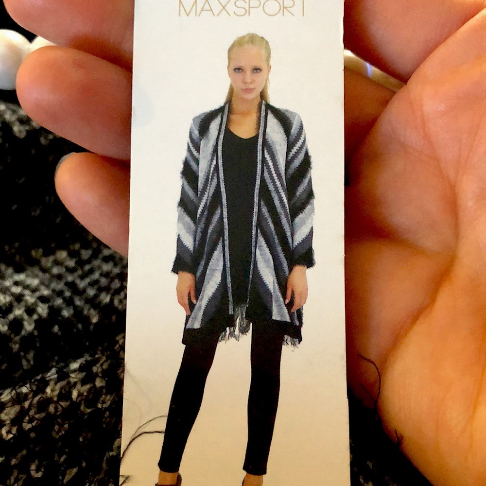 Max sport beautiful new jacket 🌺